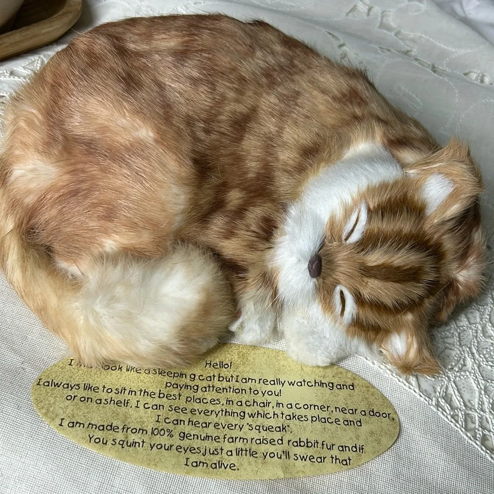 🖤NEW💕Sleeping Cat model decor with real rabbit fur - Picture 3 of 12
